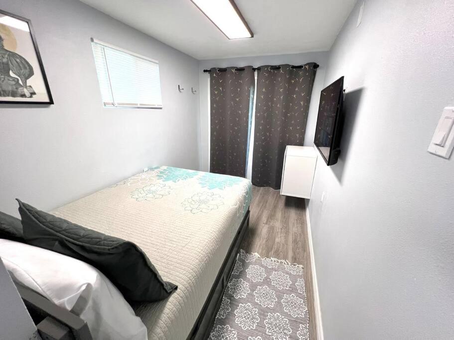 1Bed 1Bath Container Home Centrally Located Cypress Gardens Εξωτερικό φωτογραφία