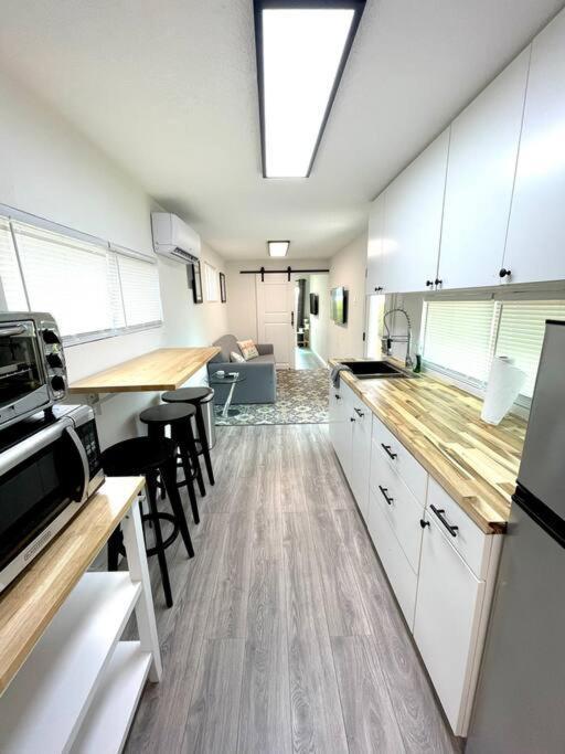 1Bed 1Bath Container Home Centrally Located Cypress Gardens Εξωτερικό φωτογραφία